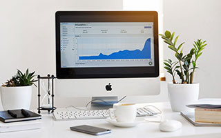 意甲德比蒙羞！假摔庆祝VS冬奥传奇，意大利足球丢的不止是一场胜利